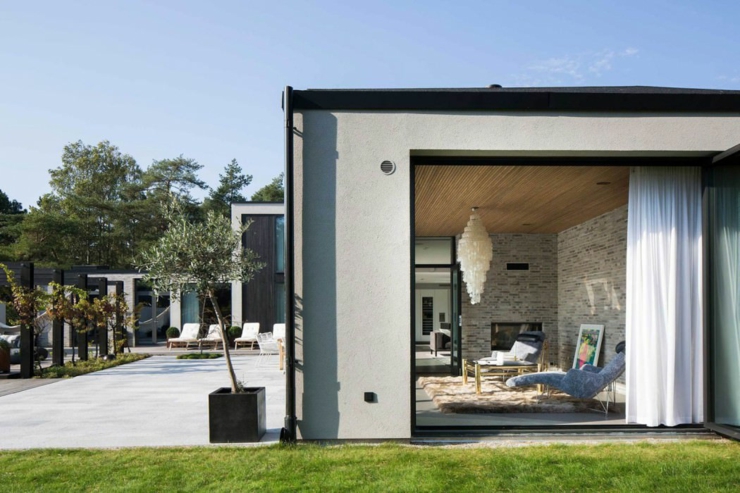 baies vitrées maison moderne