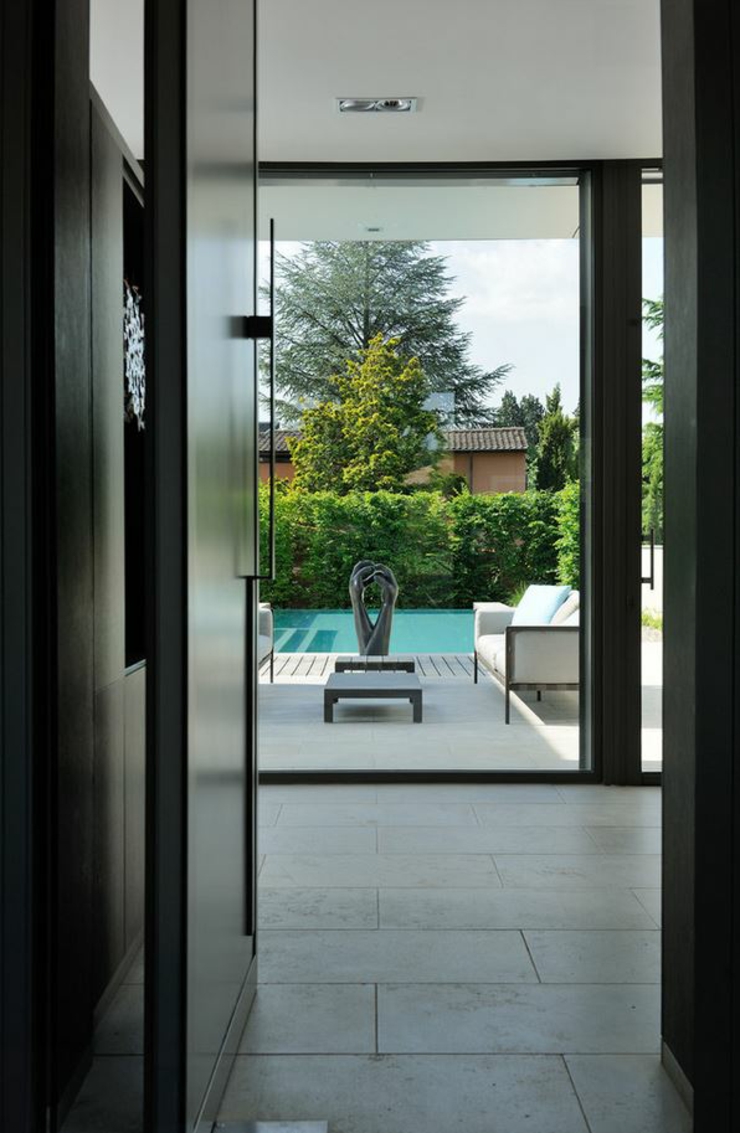 Maison avec piscine invitant à piquer un plongeon maison de ville piscine