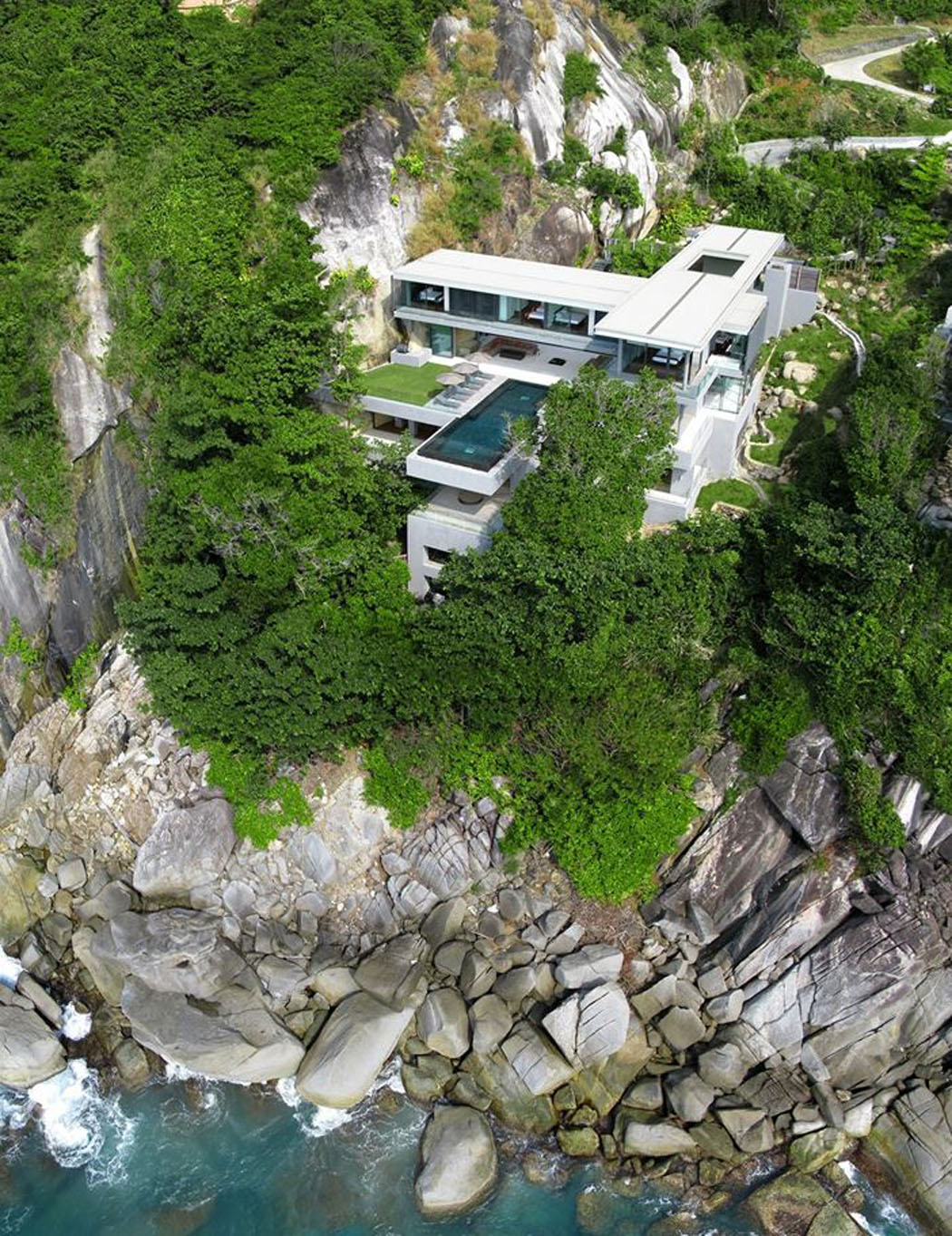 Un terrain difficile d’accès avec un panorama pittoresque pour construire une villa de rêve unique dans son genre panorama imprenable depuis villa de luxe phuket