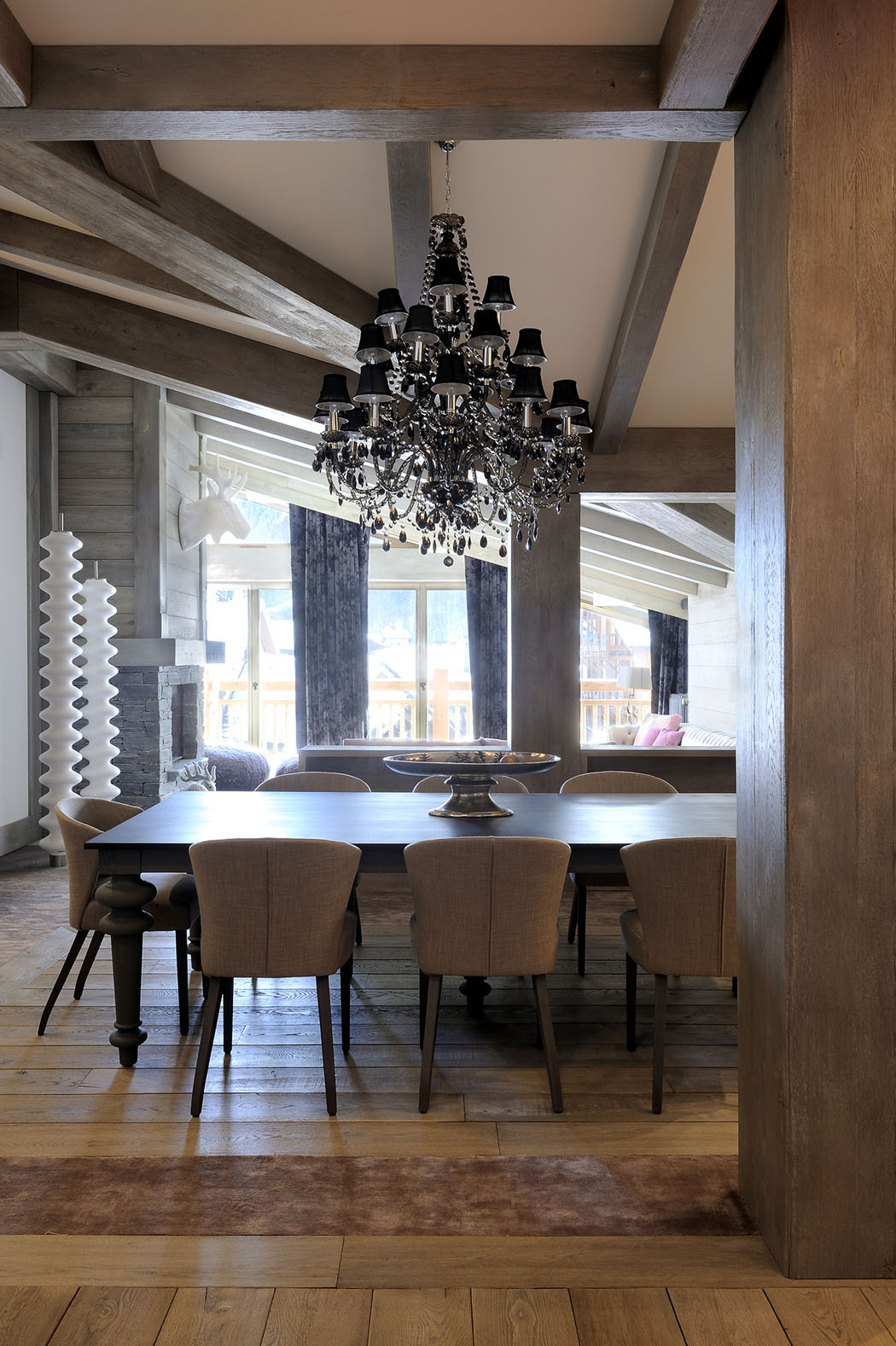 Salle à manger rustique en retraite par rapport au séjour de la résidence salle à manger originale rustique élégante belle demeure