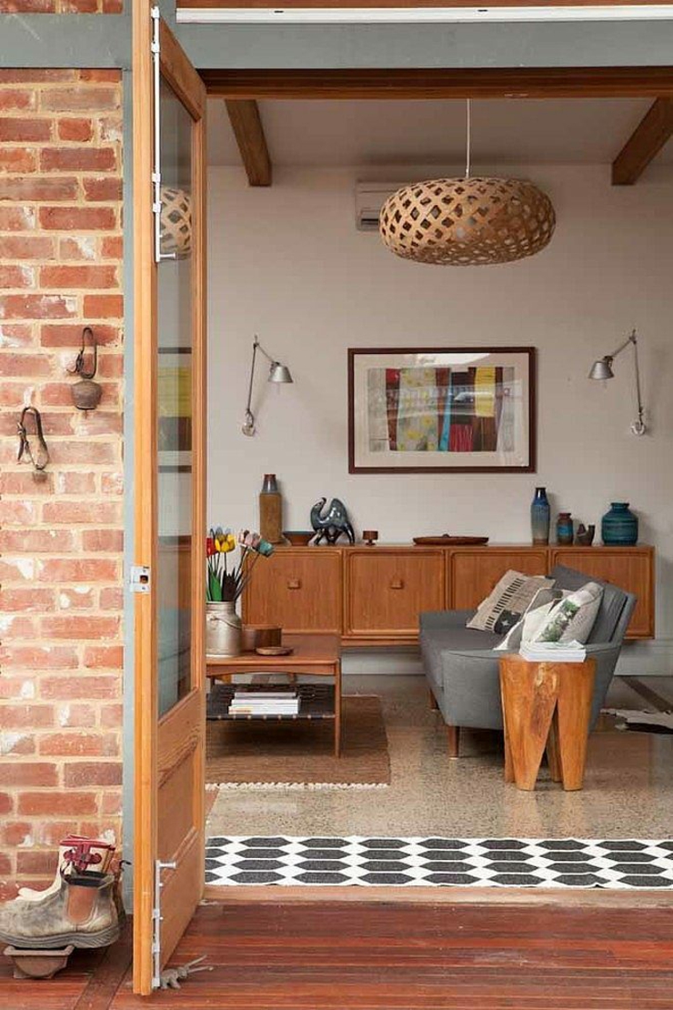 Mariage des styles de cette maison de ville mobilier maison design rétro