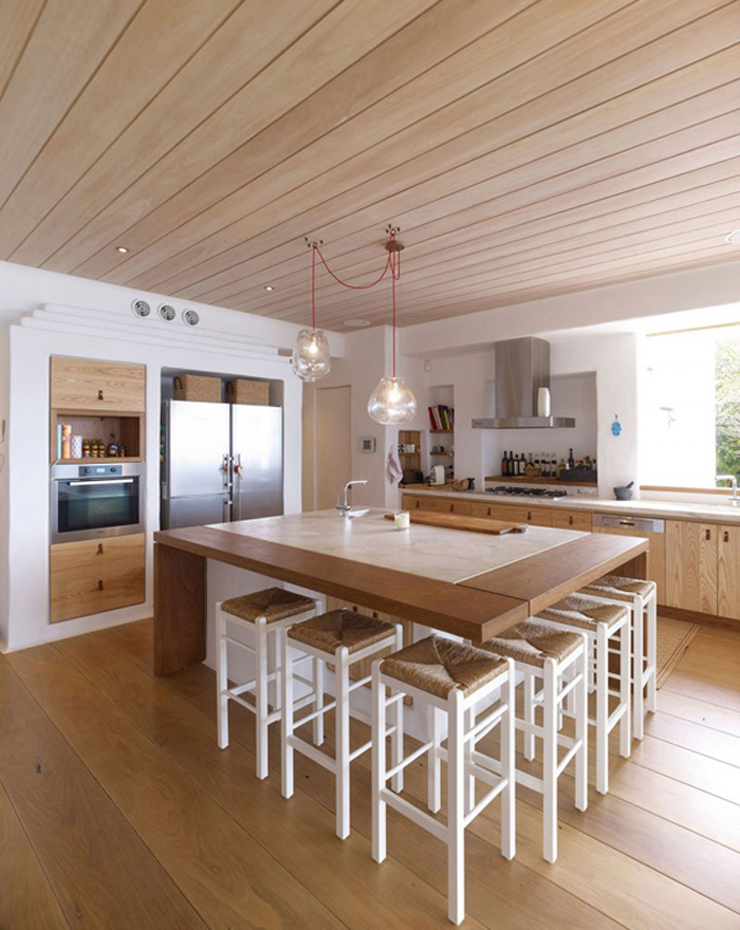 Cuisine en bois pour cette villa de luxe salle à manger villa de luxe vacances côte australienne