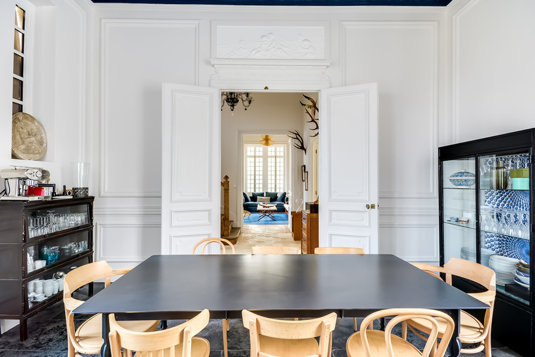salle à manger design sobre élégant