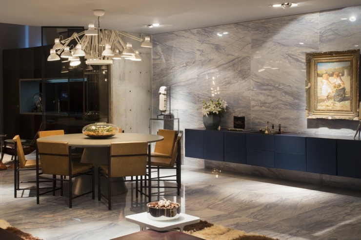 Coin salle à manger dans un style rétro industriel intérieur créatif éclectique loft villa de vacances