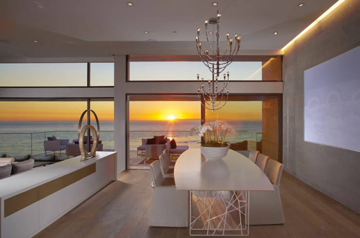 La salle à manger avec superbe vue sur l’océan villa de luxe vue sur mer