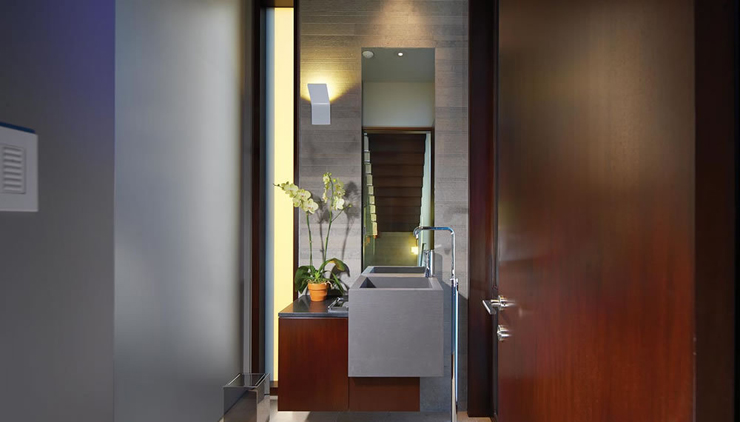 salle de bains au design élégant et moderne