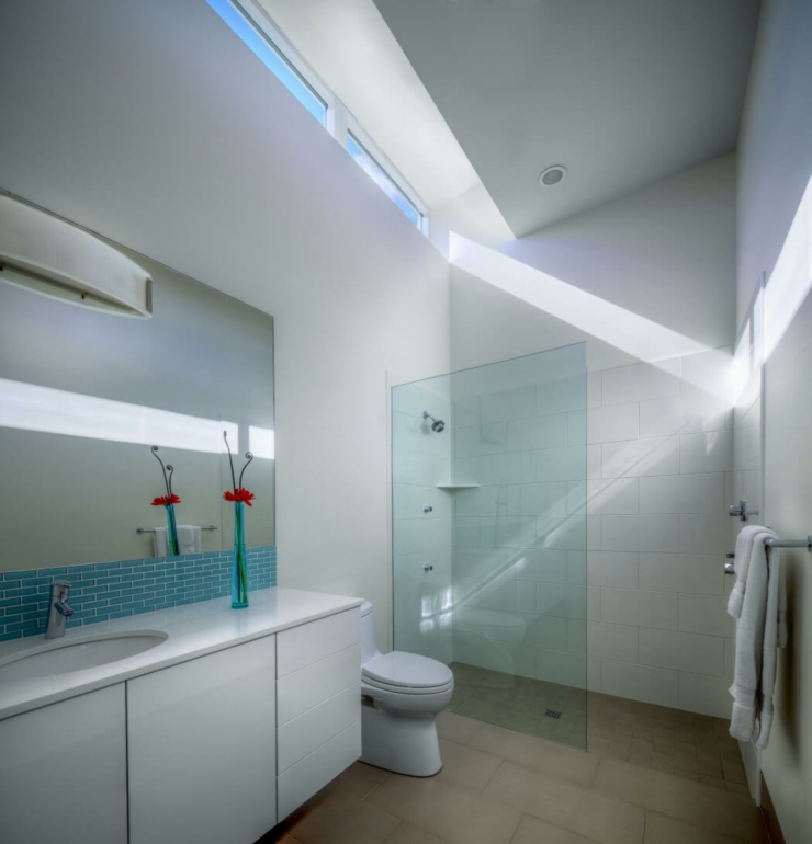 Salle de douche au design simple et minimaliste cabine de douche luxe design