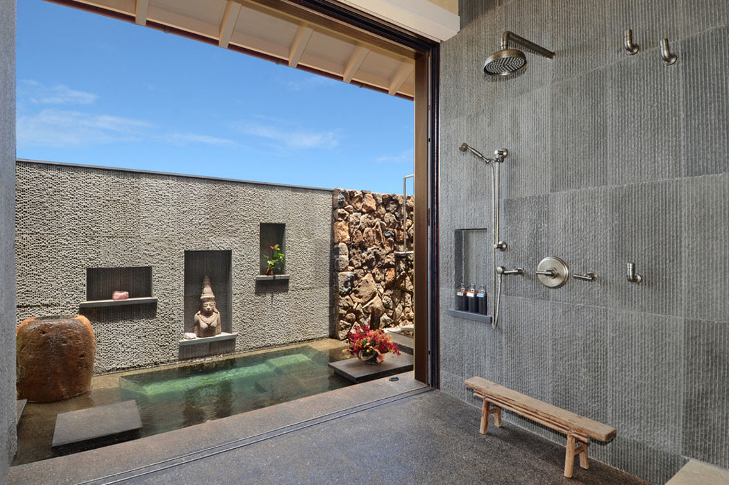 Magnifique salle de bains attenante à la suite des maitres avec tous les conforts villa de rêve salle de bain design luxe