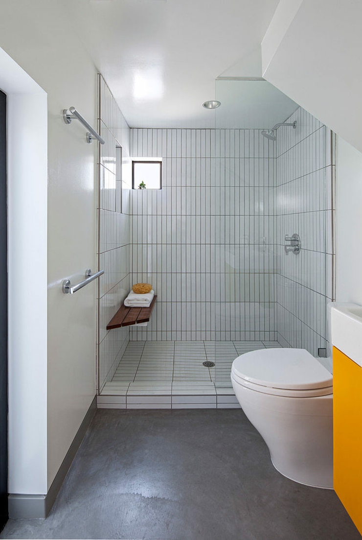 Salle de douche avec belle cabine salle de bain optimisé studio