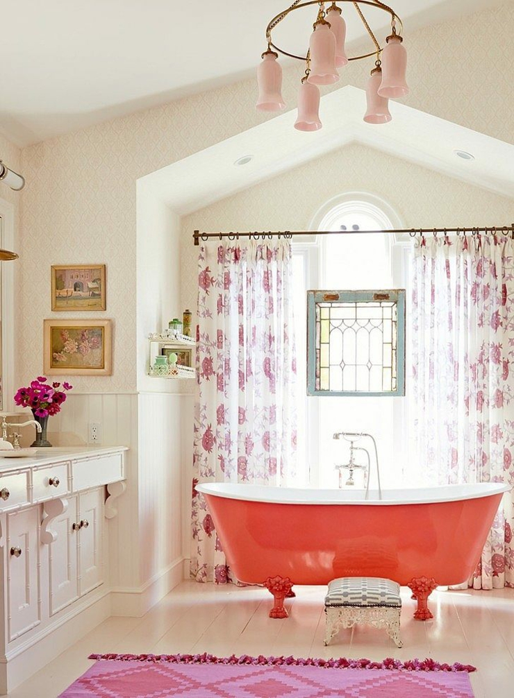 salle de bains retro baignoire ancienne