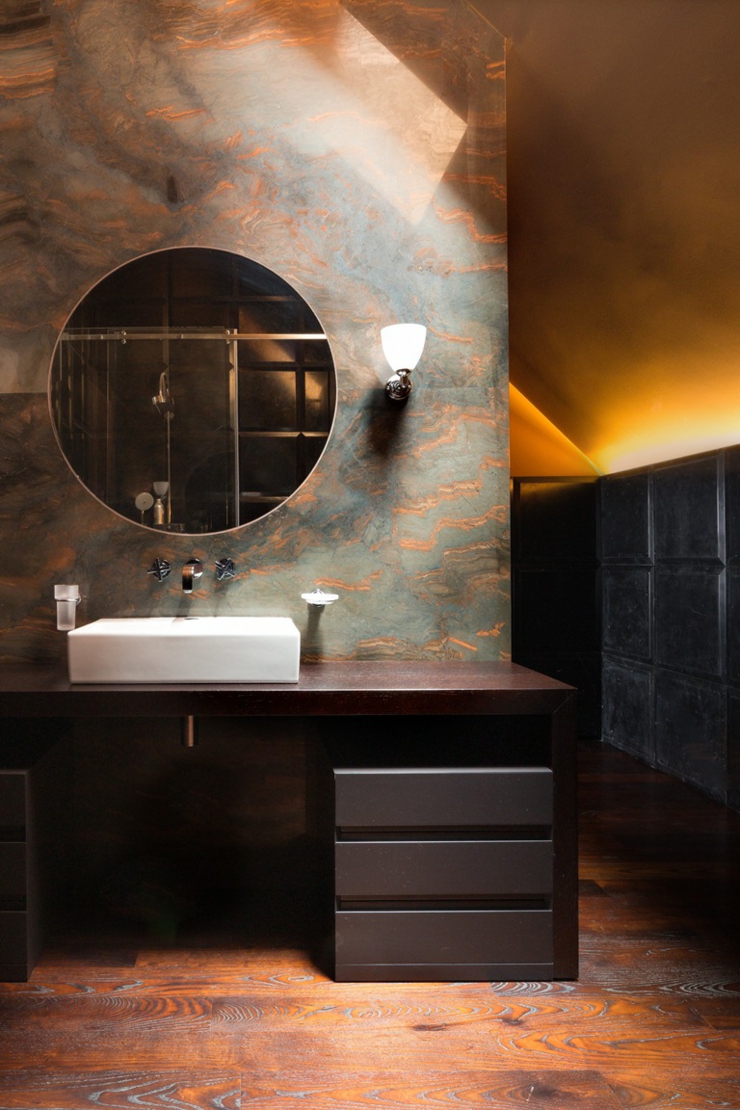 Salle de bains aménagé dans les combles lavabo salle de bain comble