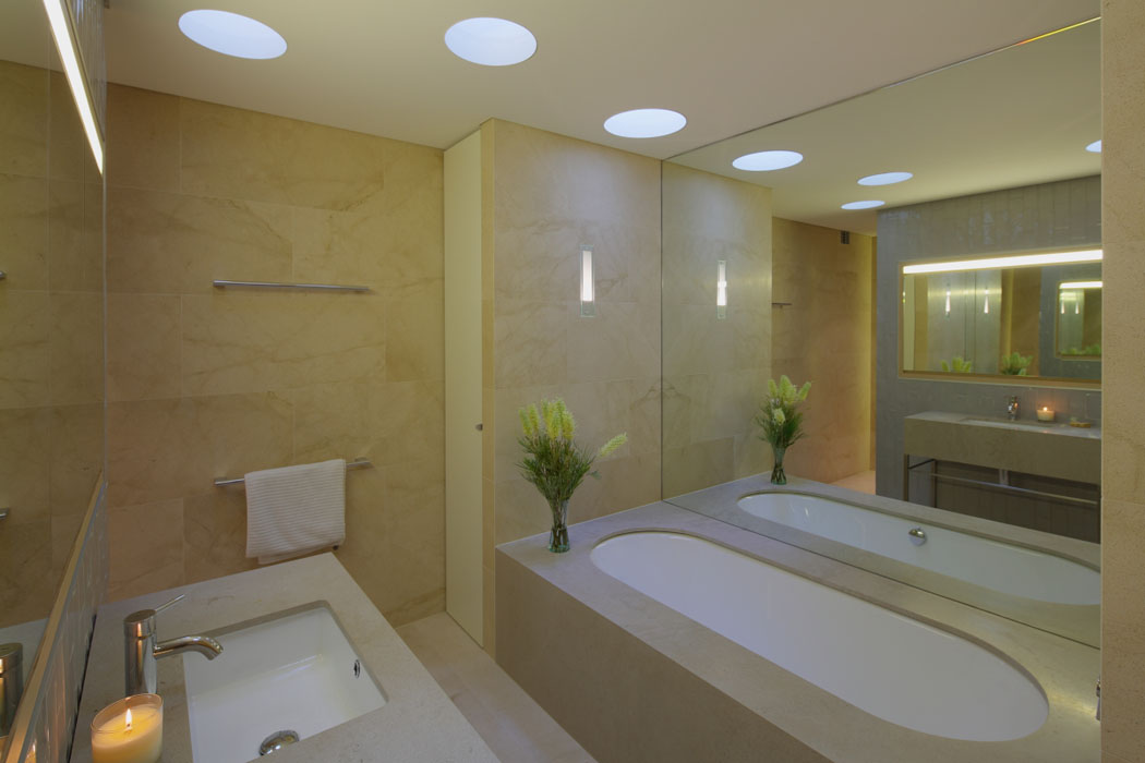 salle de bain design pratique 