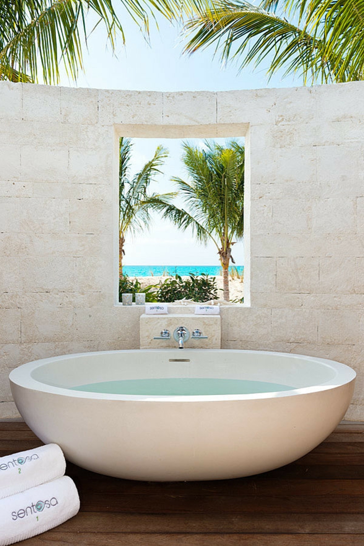 salle de bains outdoor extérieure exotique