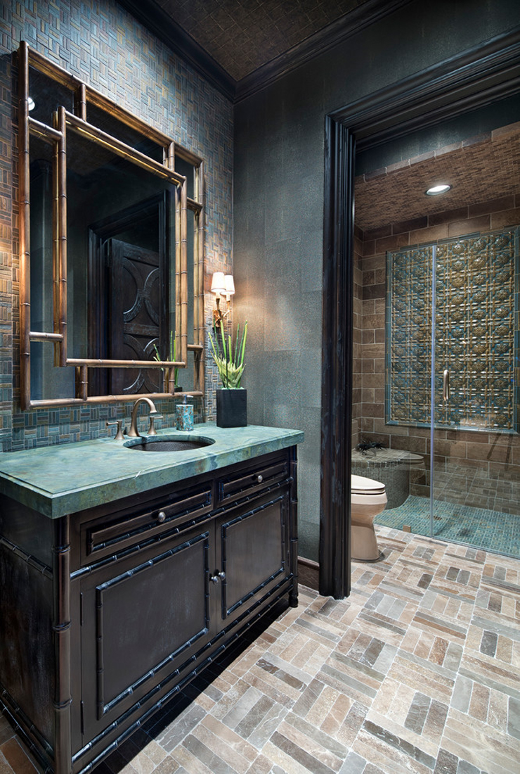 Salle de bains attenante dans un style rustique et orientale Salle de bains design luxe rustique