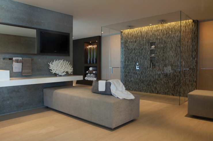 Salle de bains spacieuse au design élégant et luxueux spacieuse salle de bains luxe