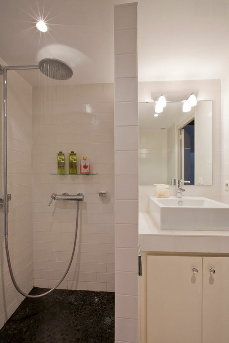 salle de douche petite pratique