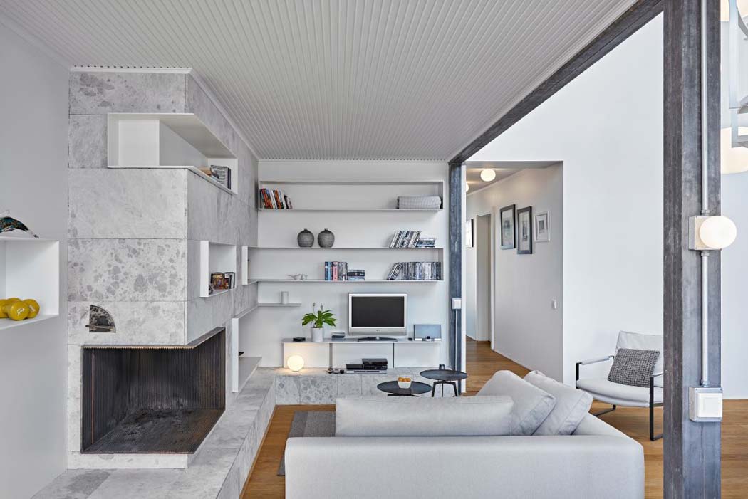 Un petit salon confortable pour regarder la télévision et se sentir à l’aise salon meubles sur mesure appartement