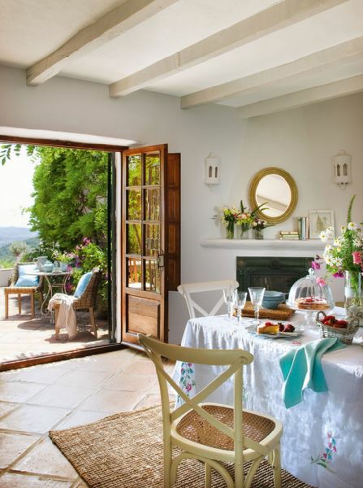 salle à manger maison de charme sud espagne