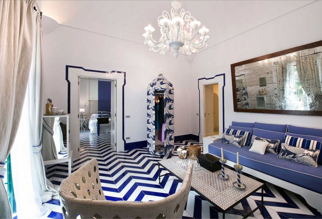 Grande suite à l’architecture intérieure et décoration influencées par le passé historique de la maison intérieur villa luxueux de grand standing