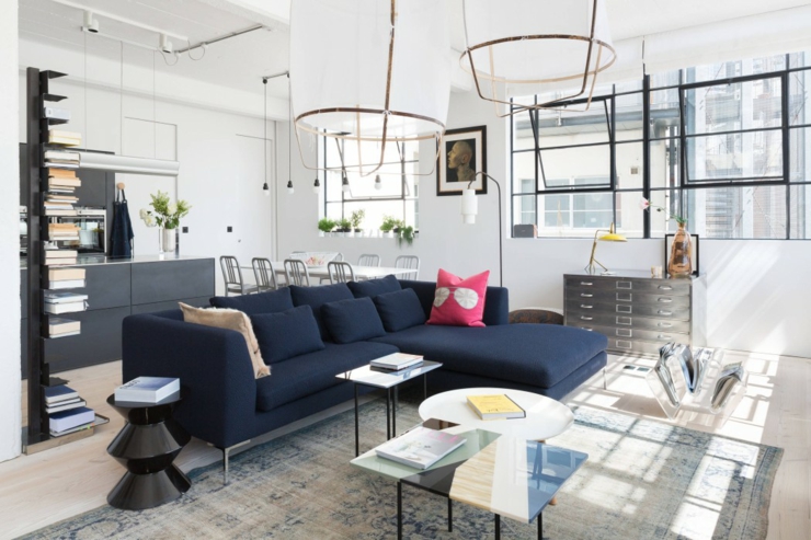 Intérieur du loft design lumineux et moderne principale pièce de vie