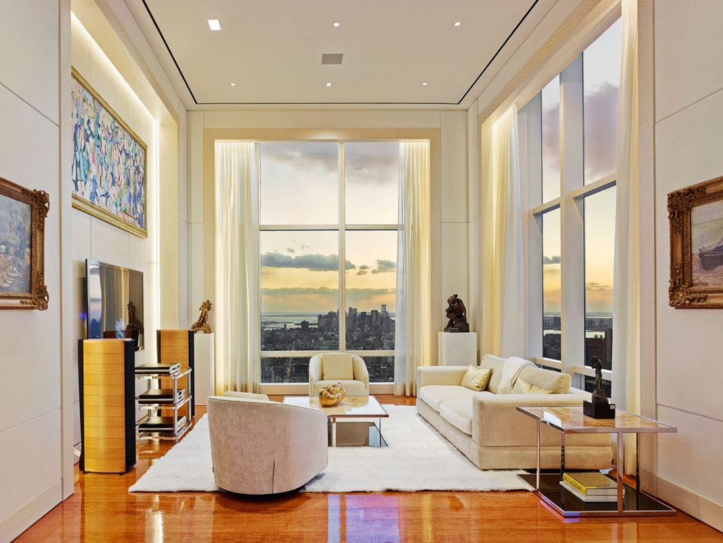 Un des salons de cet appartement de prestige hors normes s’étalant sur tout un étage salon de tv résidence de haut standing luxe