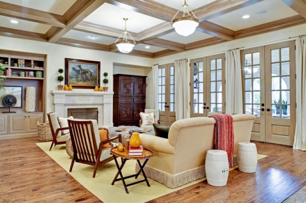Intérieur rustique et traditionnel de cette belle maison maison familiale traditionnelle