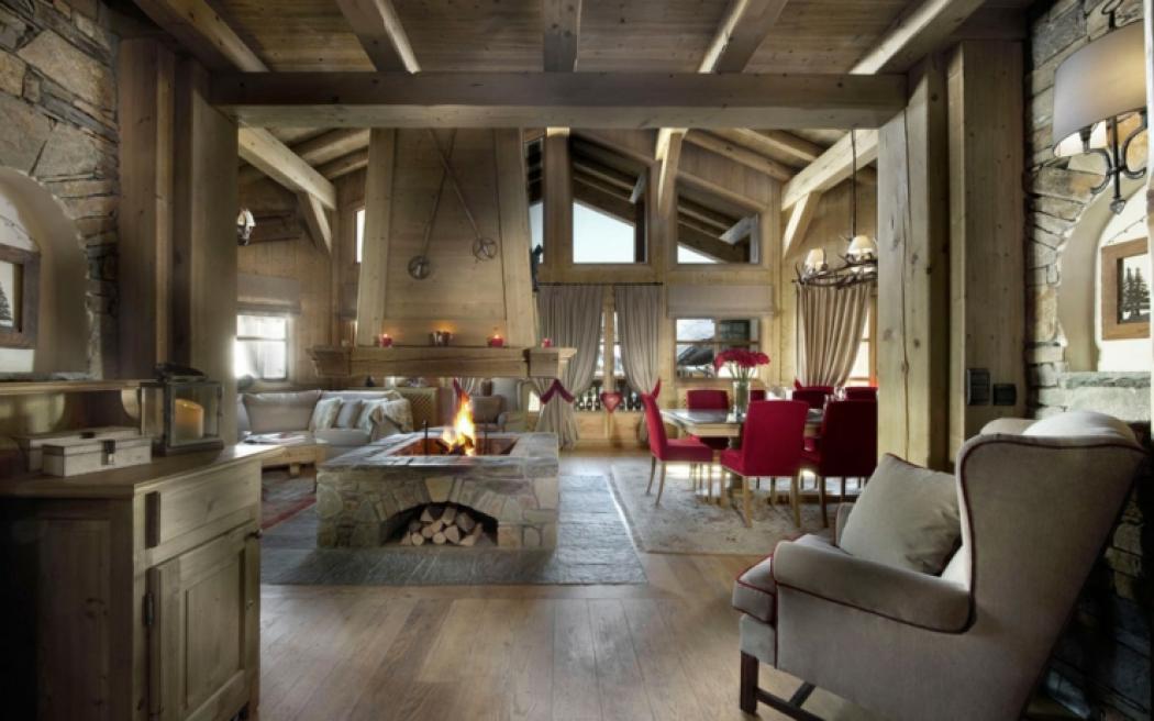 Principale pièce de vie du chalet de luxe à Courchevel chalet de luxe alpin ski vacances
