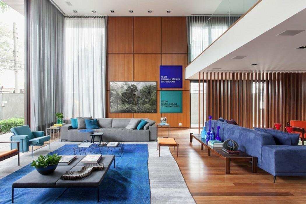 Maison design luxe et chic située à São Paulo intérieur accueillant maison de ville moderne