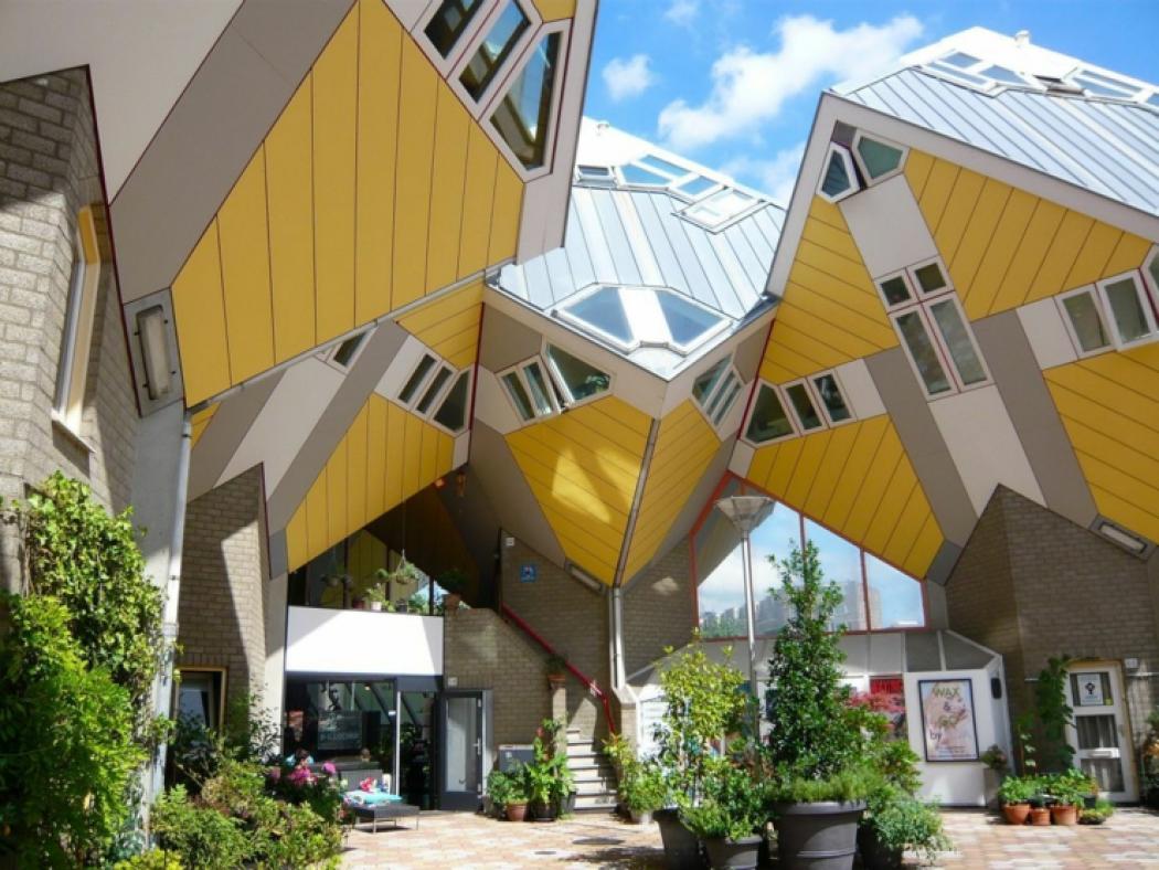 Maison d’architecte comme un tournesol cube houses maison d'architecte créative unique
