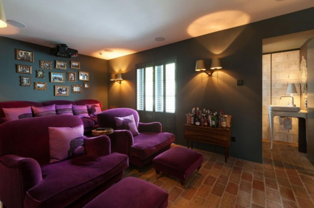 belle salle de cinéma privée maison citadine de luxe