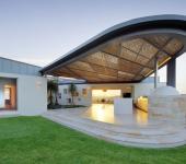Impressionnante maison avec vue près de la ville de Sydney en Australie façade entrée maison de luxe avec vue