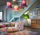 Déco de maison coloriée et joyeuse esprit déco design créatif