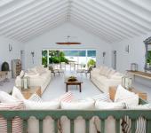 La pièce principale de cette location de vacances luxueuse et exotique vacances de luxe villa exotique île d'antigua caraïbes