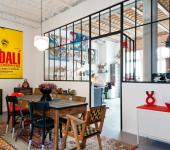Loft industriel au design éclectique