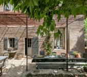 Maison de campagne familiale au design créatif rustique belle résidence rustique france