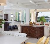 La pièce principale de vie de cette maison de vacances Belle demeure moderne de vacances