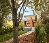 Maison individuelle d’architecte construite sur un terrain étroit et long maison originale d'architecte atypique longue