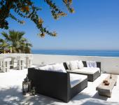 Superbe terrasse avec vue imprenable sur la mer de cette villa de luxe belle villa de luxe en Espagne