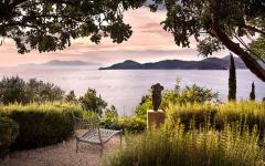 Splendide panorama à découvrir à partir de la maison et de ses espaces extérieurs belle vue sur la mer maison de vacances rustique
