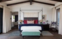 chambre déco rustique rétro lit à baldaquin