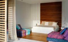 chambre ameublement minimaliste vue sur mer