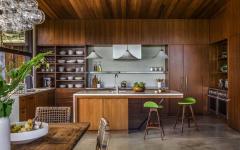 exemple cuisine ouverte en bois placards en bois authentique massif