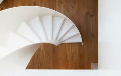 bel escalier design colimaçon