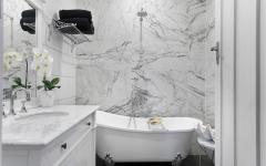 rénovation salle de bains baignoire marbre blanc