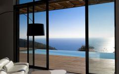 séjour donnant piscine villa de rêve monaco