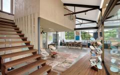 La rénovation loft a créé une maison de ville atypique mais très charmante design intérieur rénovation entrepôt vieux maison loft