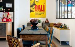 intérieur au design éclectique artistique