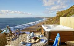 location de vacances jacuzzi vue sur mer