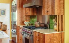 Placards de cuisine en bois massif
