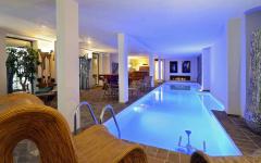 Piscine spa soins centre résidence de luxe à Paris XI